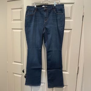 Mid-Rise Kicker Boot-Cut Jeans Dark Wash
